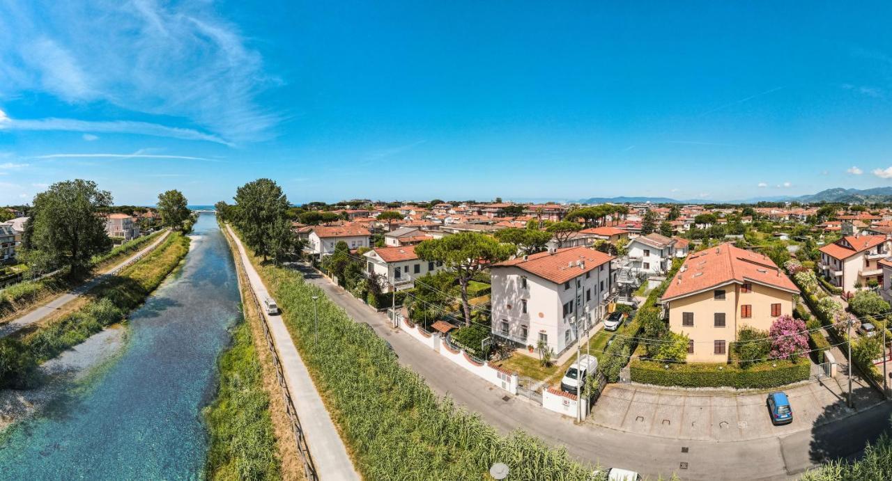 Hotel Villa Giada Marina di Massa Buitenkant foto